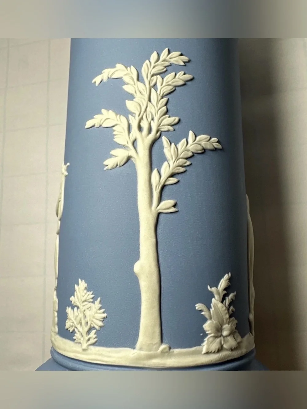 Wedgwood Spill Vase Blue White Jasperware 6.5